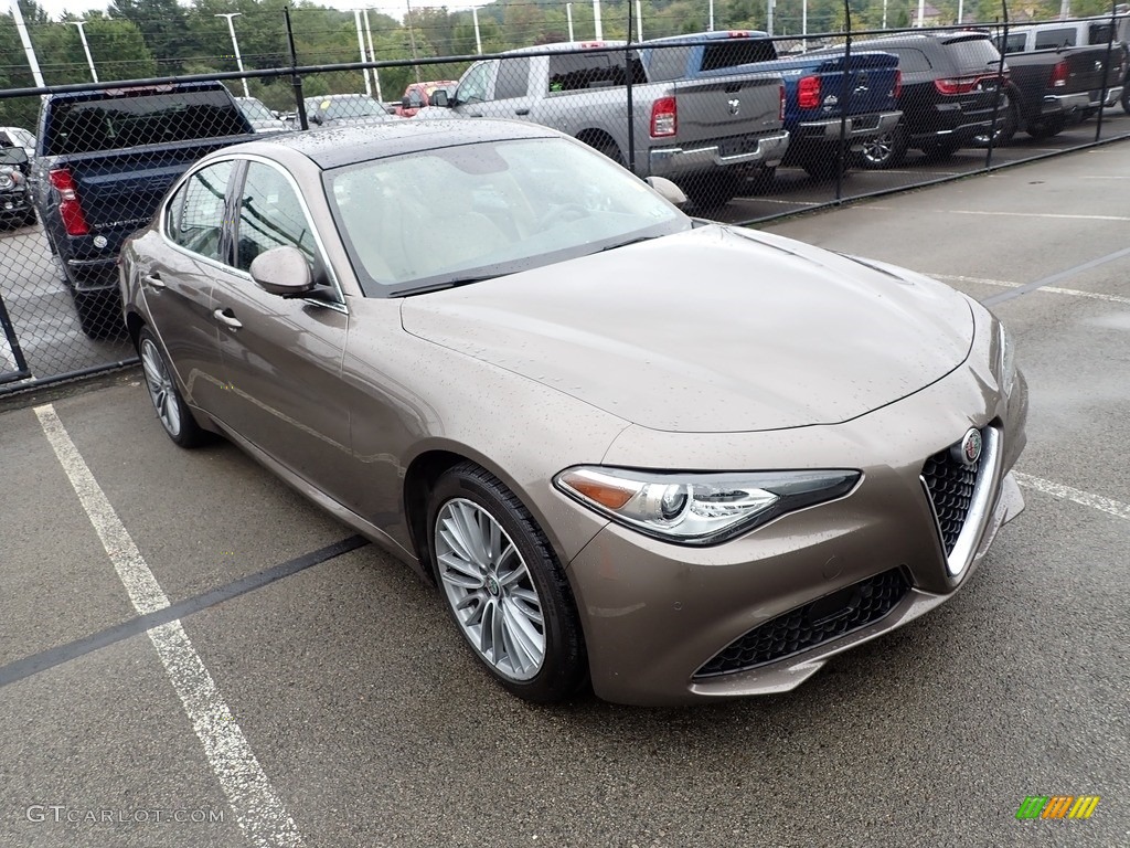 2019 Alfa Romeo Giulia Ti AWD Exterior Photos