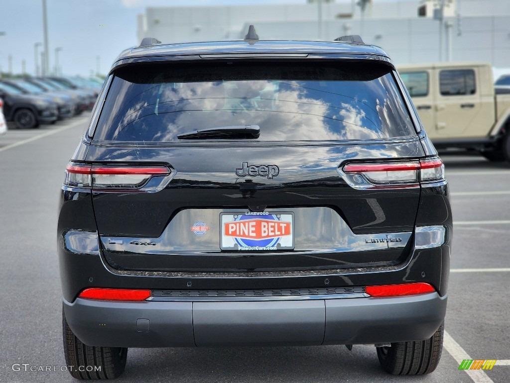 2023 Grand Cherokee L Limited 4x4 - Diamond Black Crystal Pearl / Global Black photo #5