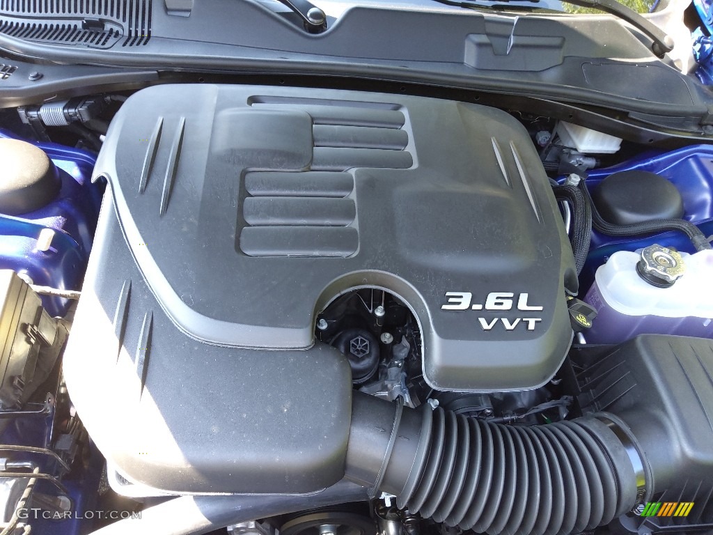 2022 Challenger GT Plus - Indigo Blue / Black photo #9