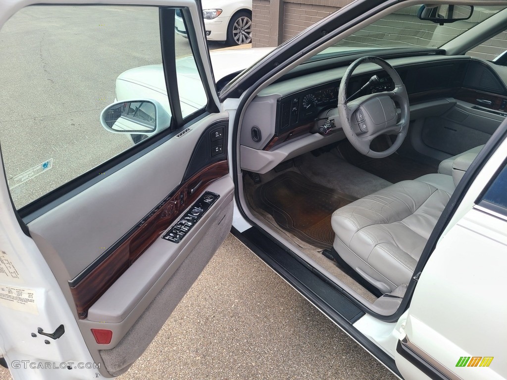 1998 LeSabre Custom - Bright White / Gray photo #3