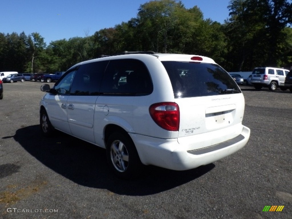2005 Grand Caravan SXT - Stone White / Medium Slate Gray photo #4