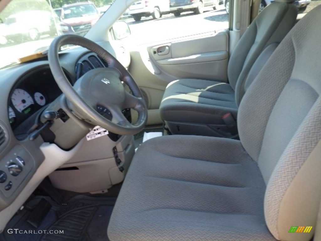 2005 Grand Caravan SXT - Stone White / Medium Slate Gray photo #7