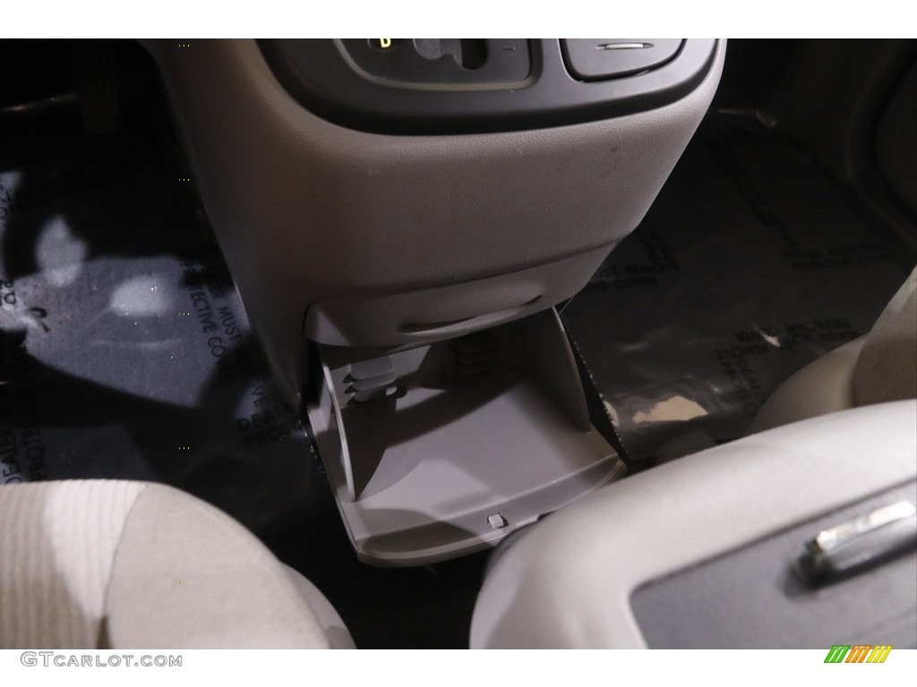 2014 Sedona LX - Claret Red / Gray photo #13