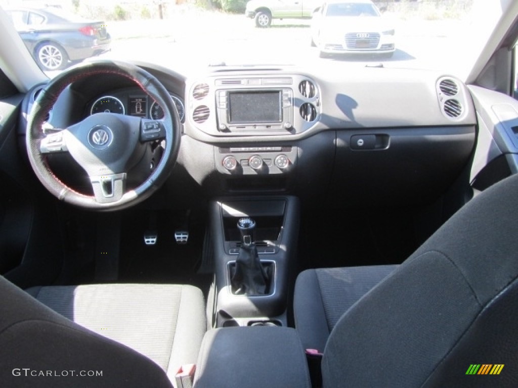 2014 Volkswagen Tiguan S Black Dashboard Photo #144905520
