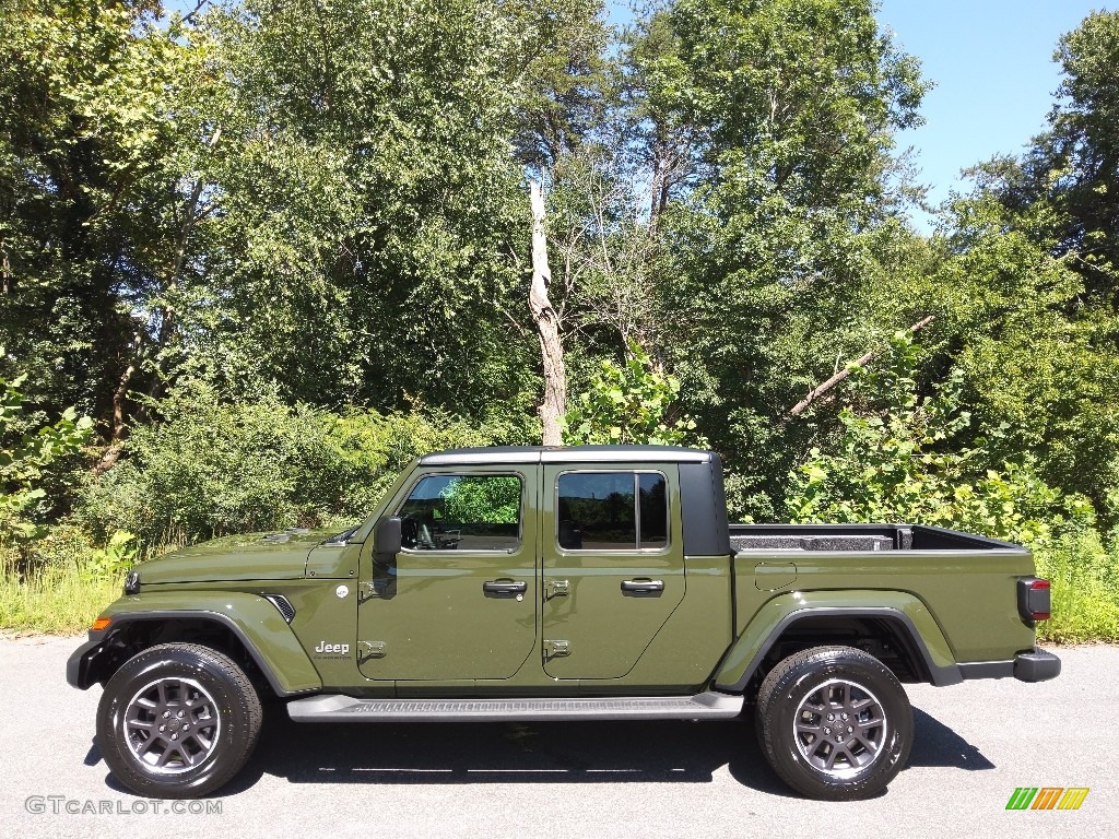 2022 Gladiator Overland 4x4 - Sarge Green / Black photo #1