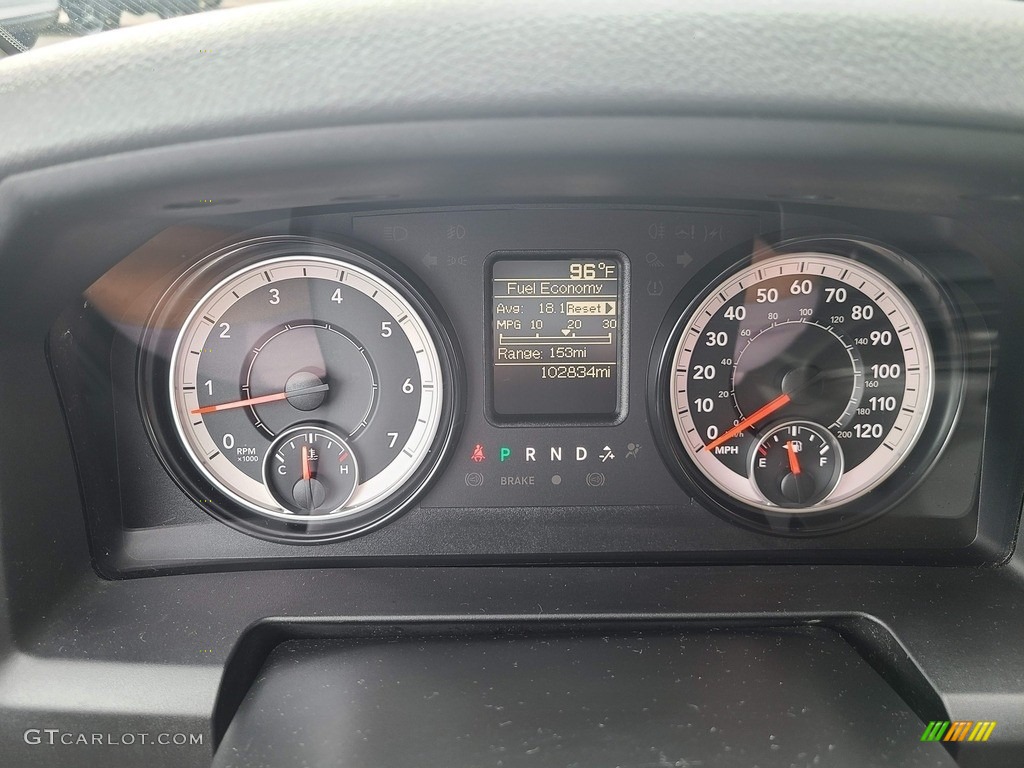 2016 Ram 1500 Express Crew Cab 4x4 Gauges Photo #144906702