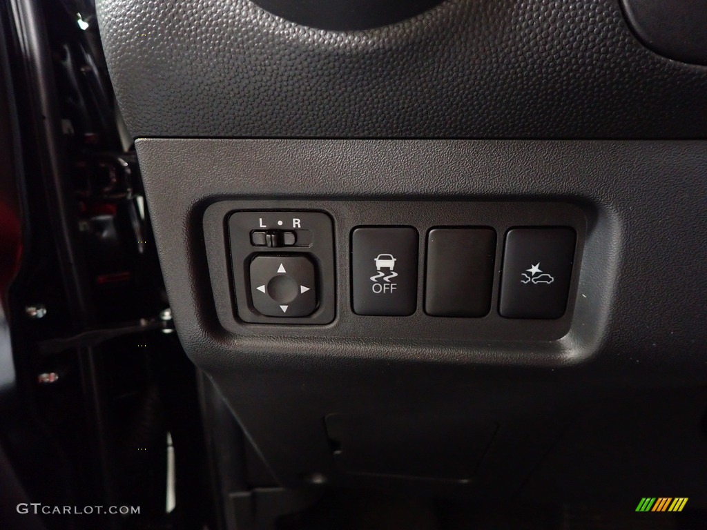 2022 Mitsubishi Mirage G4 ES Controls Photos