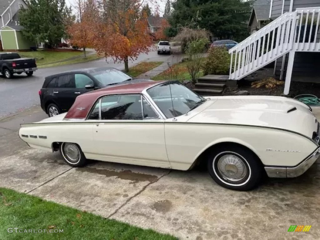 Corinthian White 1962 Ford Thunderbird 2 Door Coupe Exterior Photo #144908418