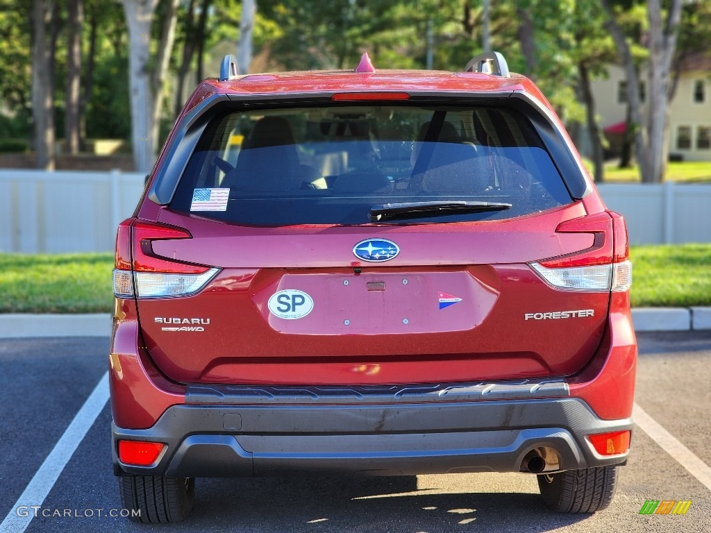 2019 Forester 2.5i Premium - Crimson Red Pearl / Gray photo #8