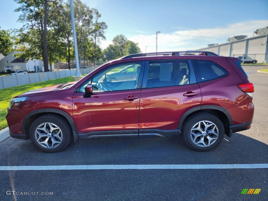 2019 Forester 2.5i Premium - Crimson Red Pearl / Gray photo #10