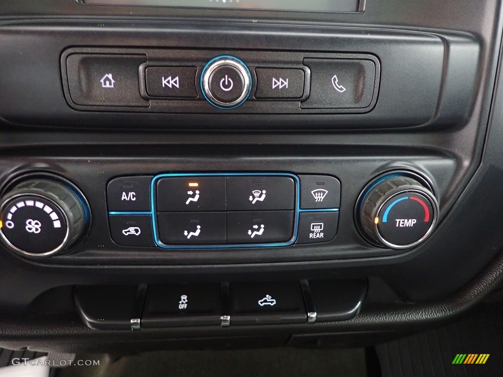 2018 Chevrolet Silverado 1500 Custom Double Cab 4x4 Controls Photos