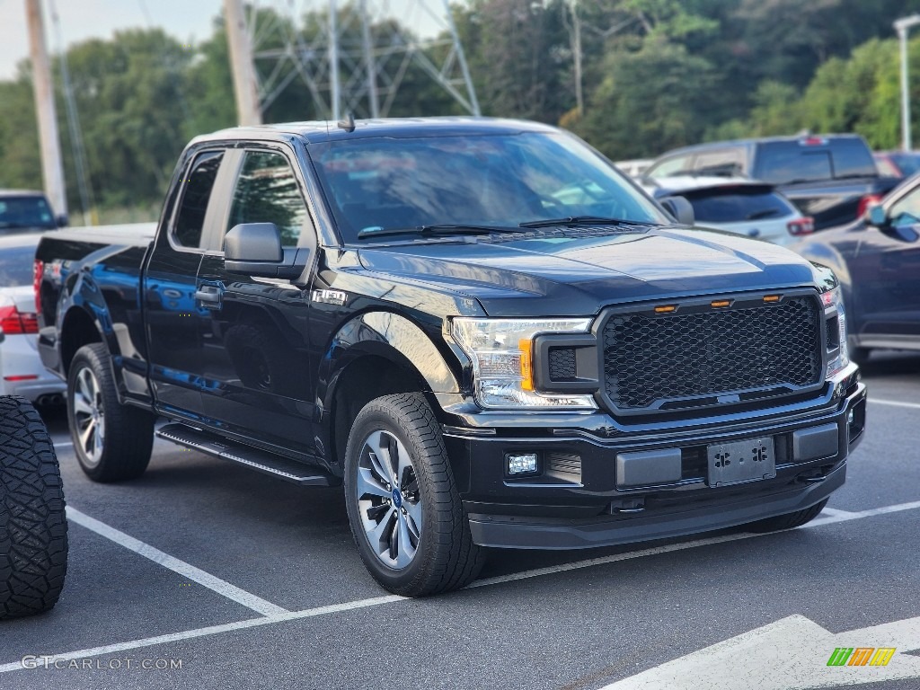 Agate Black 2020 Ford F150 STX SuperCab 4x4 Exterior Photo #144914119