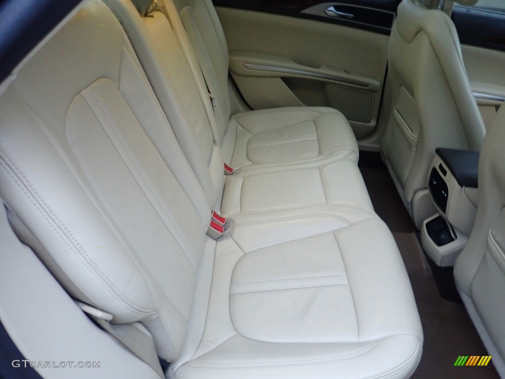 2014 Lincoln MKZ AWD Rear Seat Photo #144914449