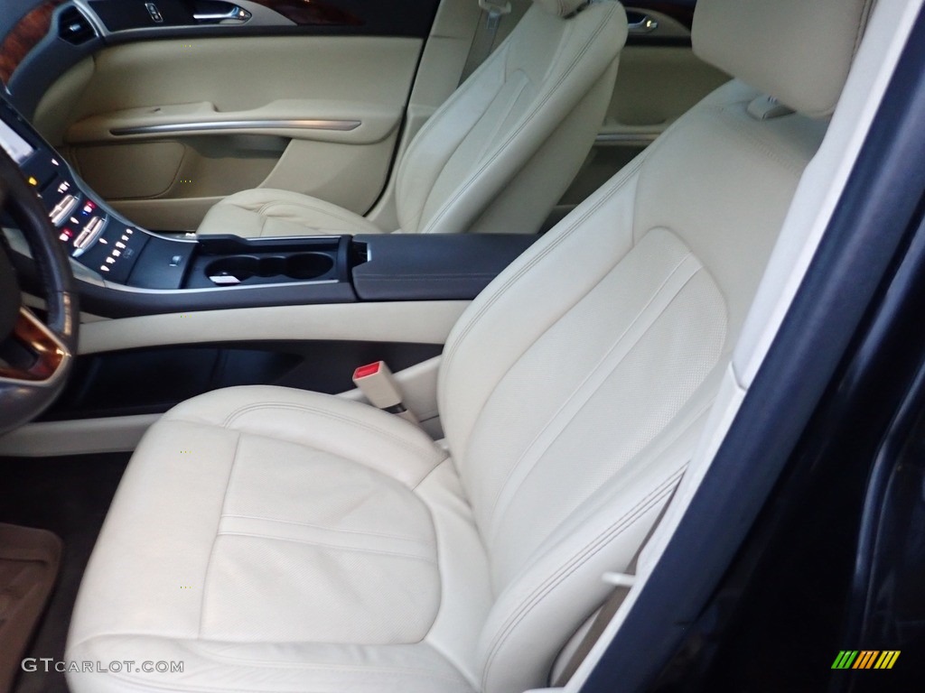2014 Lincoln MKZ AWD Front Seat Photos