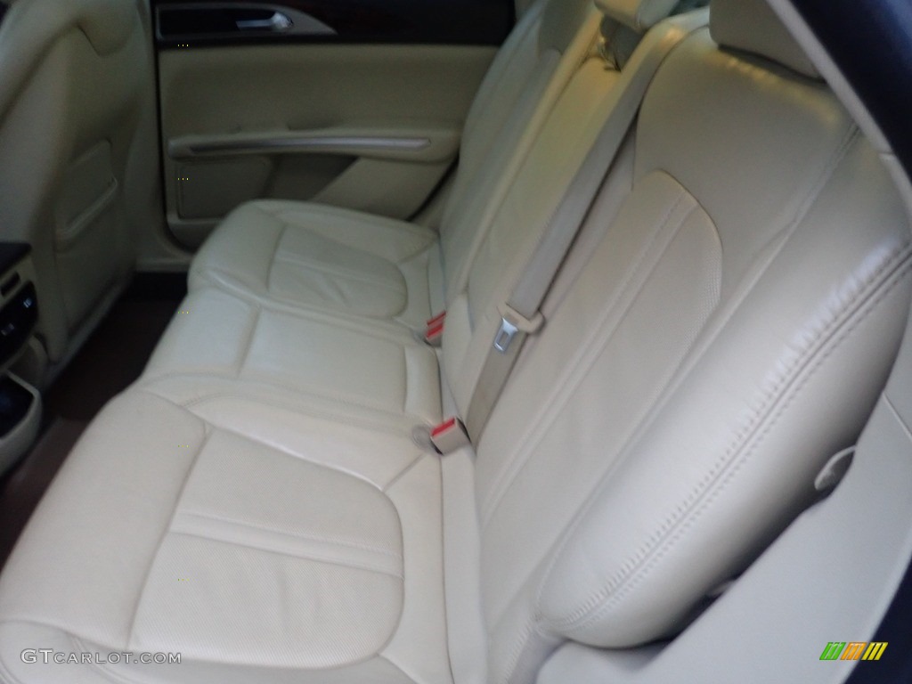 2014 Lincoln MKZ AWD Rear Seat Photos