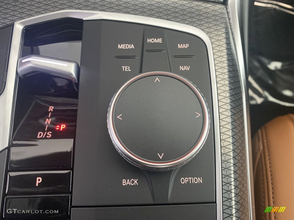 2023 BMW 3 Series 340i Sedan Controls Photo #144916174