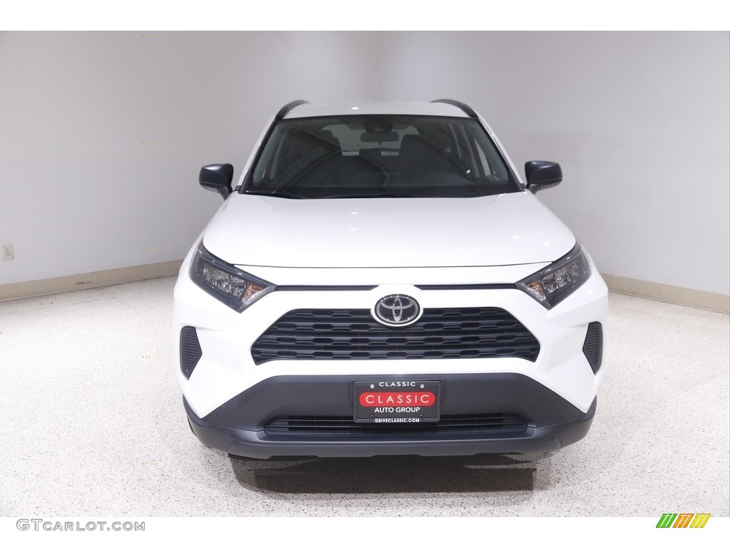 2019 RAV4 LE - Super White / Black photo #2