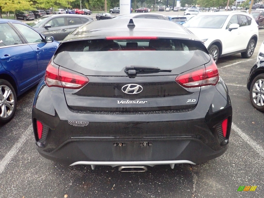 2020 Veloster 2.0 - Ultra Black / Black photo #3
