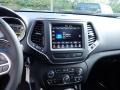 Granite Crystal Metallic - Cherokee X 4x4 Photo No. 15