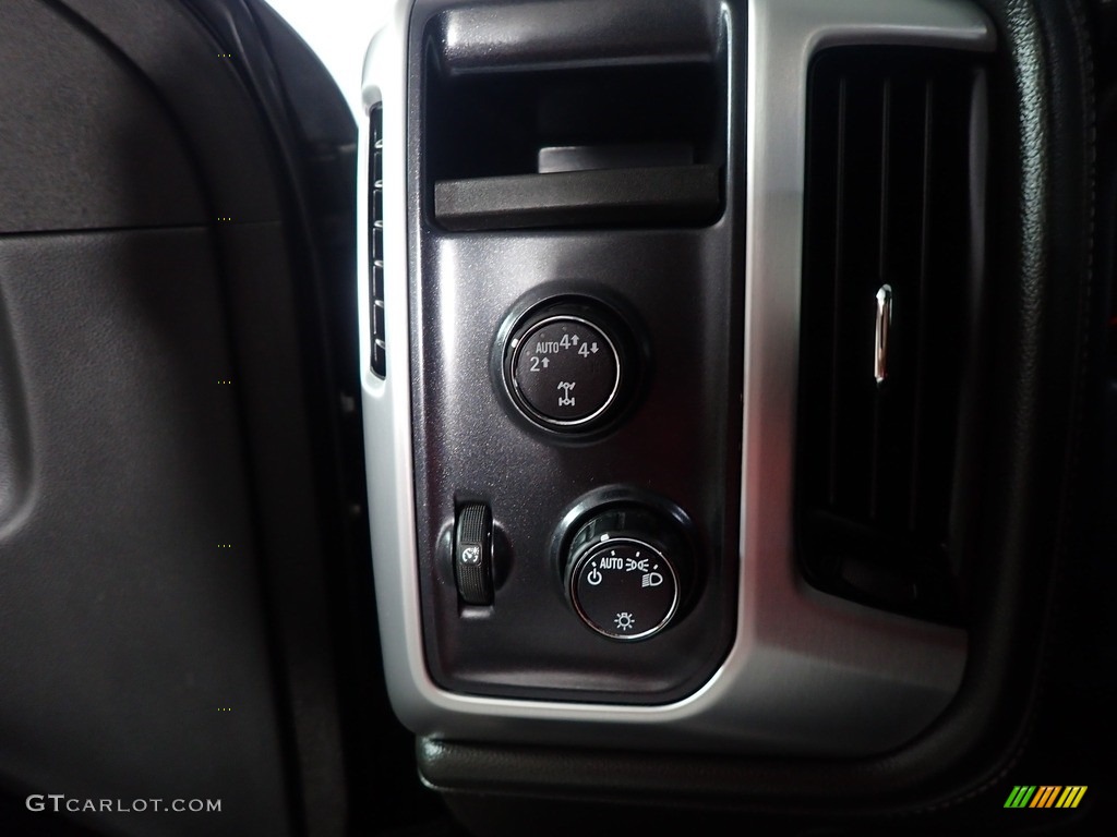 2018 GMC Sierra 1500 SLE Double Cab 4WD Controls Photos