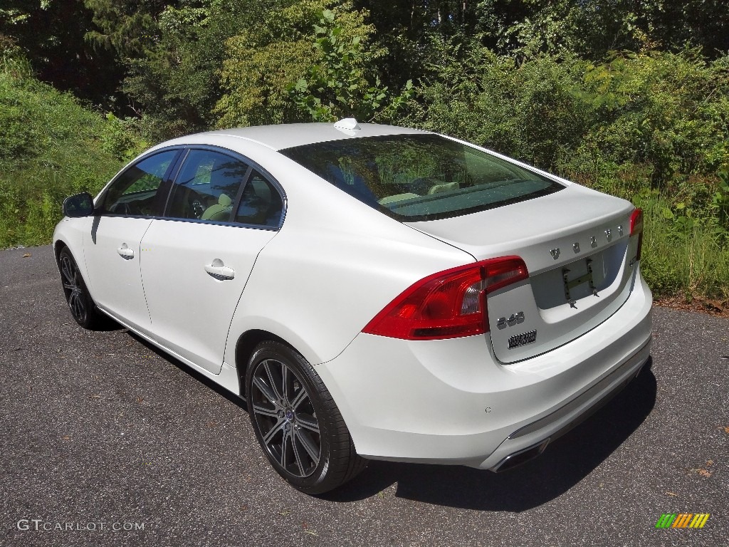 2017 S60 T6 AWD - Ice White / Soft Beige photo #9