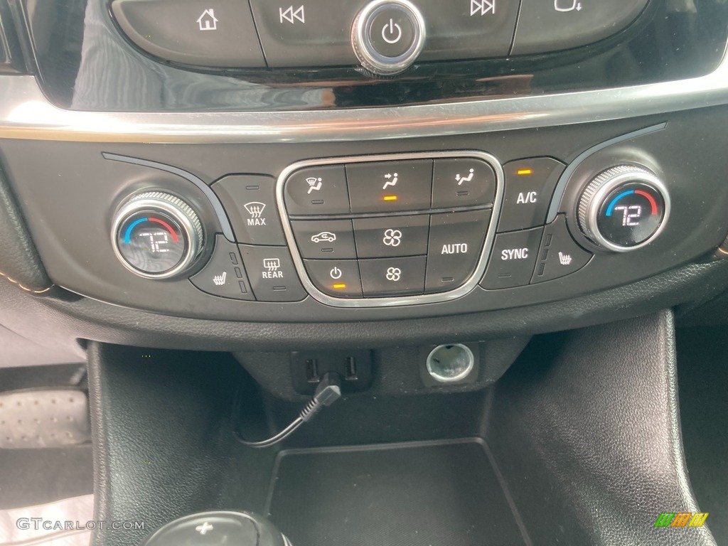 2019 Traverse LT - Graphite Metallic / Jet Black photo #25
