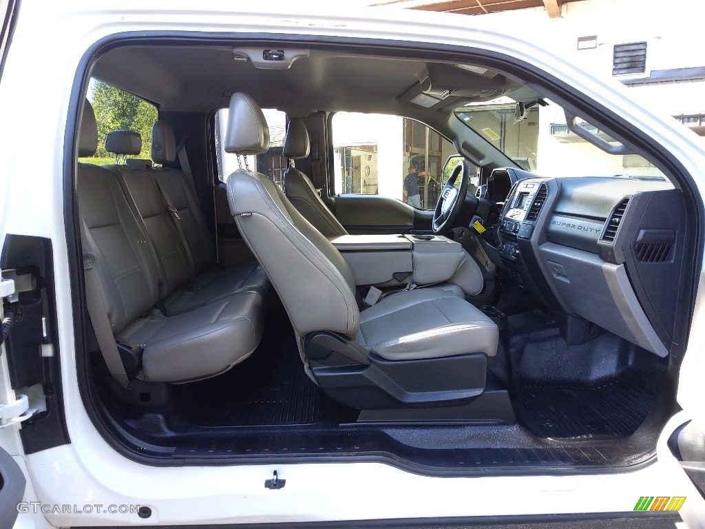 2018 Ford F250 Super Duty XL SuperCab Chassis Front Seat Photos