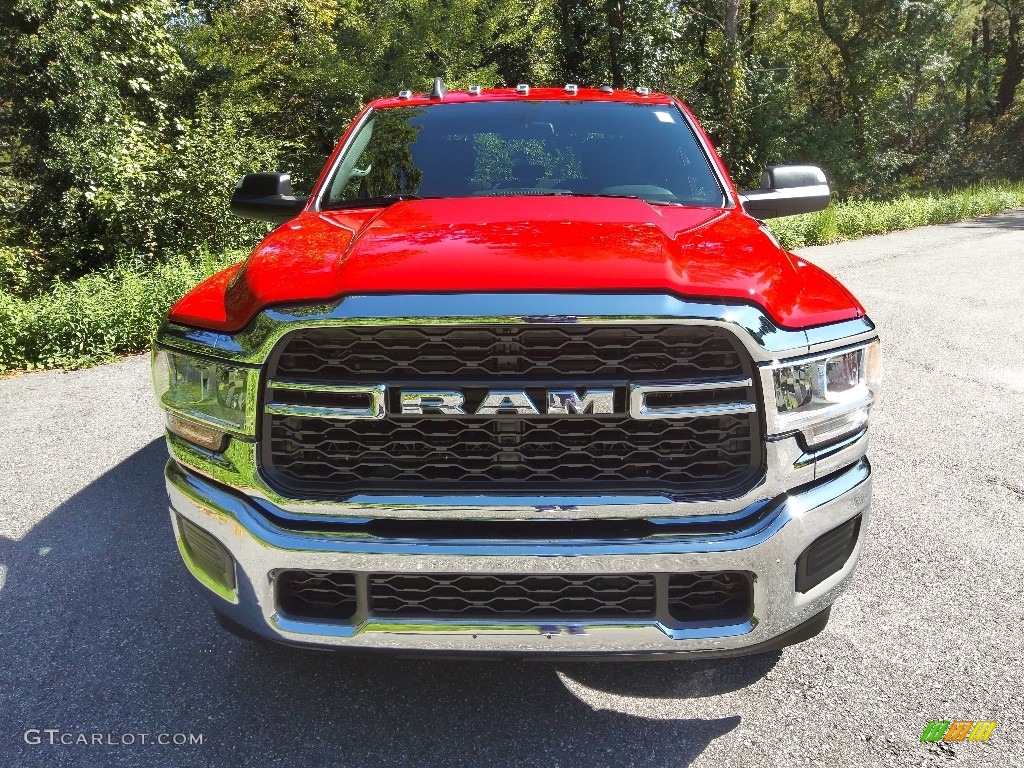 2022 2500 Tradesman Crew Cab 4x4 - Flame Red / Black/Diesel Gray photo #3