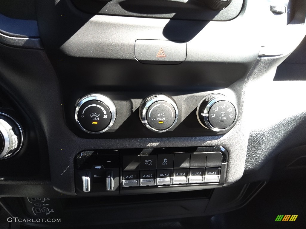 2022 2500 Tradesman Crew Cab 4x4 - Flame Red / Black/Diesel Gray photo #24