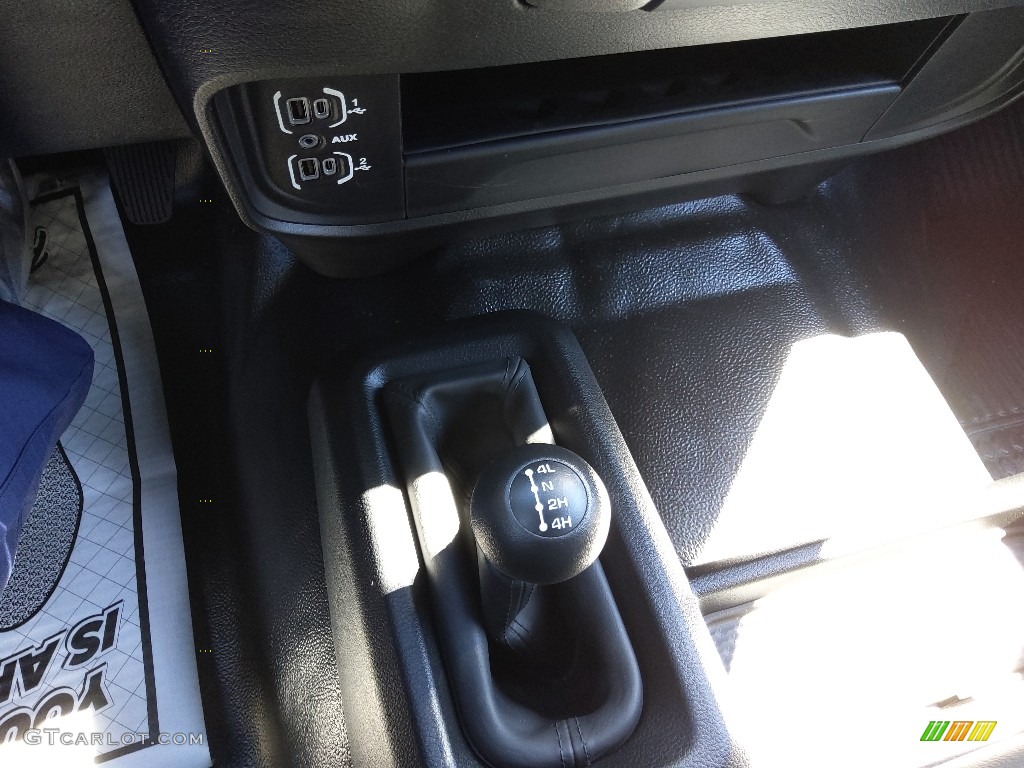 2022 2500 Tradesman Crew Cab 4x4 - Flame Red / Black/Diesel Gray photo #25