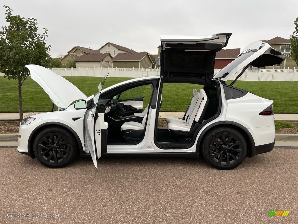 Pearl White Multi-Coat 2022 Tesla Model X AWD Exterior Photo #144925167