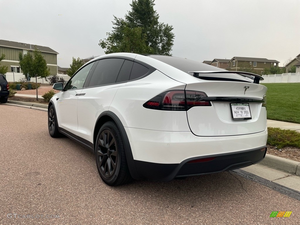 2022 Model X AWD - Pearl White Multi-Coat / White/Black photo #20