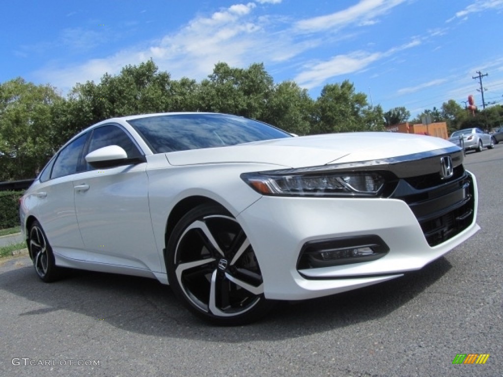 Platinum White Pearl 2018 Honda Accord Sport Sedan Exterior Photo #144926260