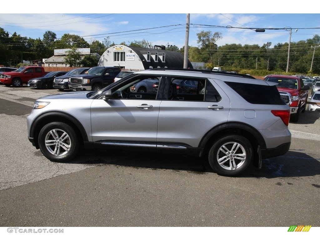 2020 Explorer XLT 4WD - Iconic Silver Metallic / Ebony photo #8