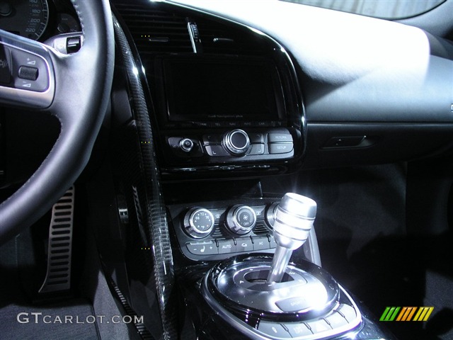 2008 R8 4.2 FSI quattro - Phantom Black Pearl Effect / Black photo #8