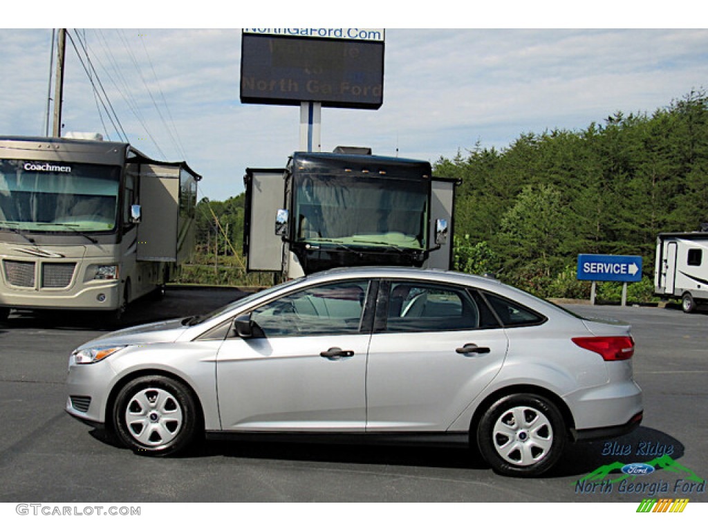 2017 Focus S Sedan - Ingot Silver / Charcoal Black photo #2