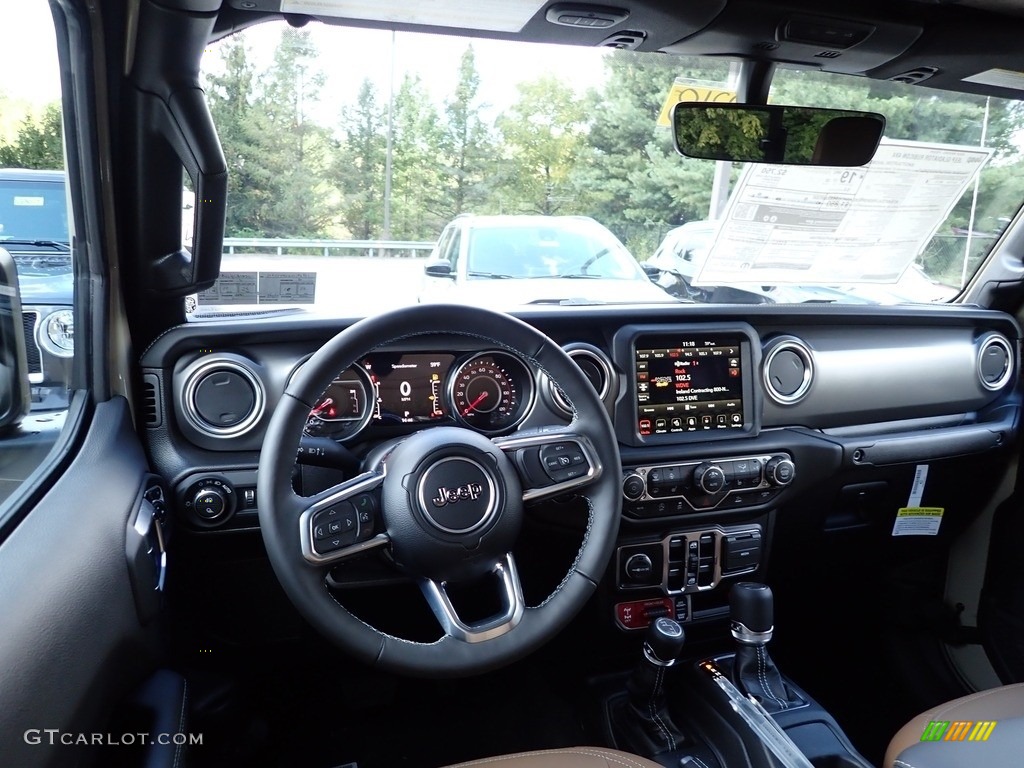 2022 Jeep Gladiator Rubicon 4x4 Black/Dark Saddle Dashboard Photo #144932077