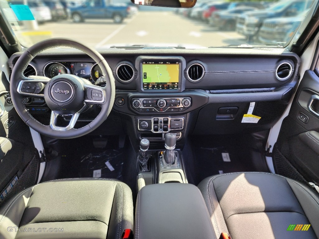2023 Jeep Wrangler Unlimited Sahara 4XE Hybrid Front Seat Photo #144933673