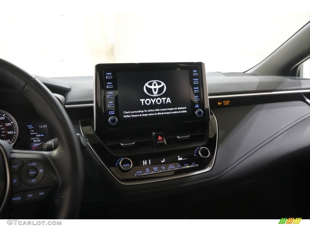 2020 Toyota Corolla SE Controls Photo #144934162
