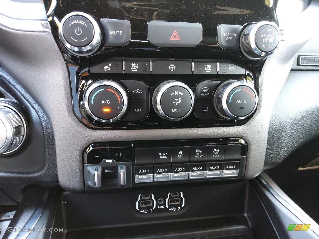 2022 2500 Laramie Crew Cab 4x4 - Pearl White / Black photo #26