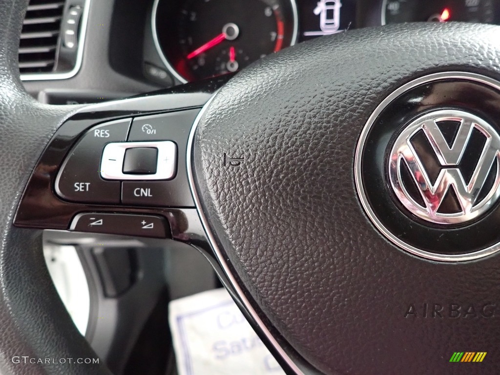 2017 Passat S Sedan - Pure White / Titan Black photo #16