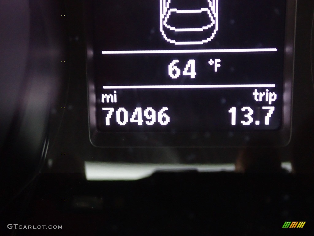 2017 Passat S Sedan - Pure White / Titan Black photo #30