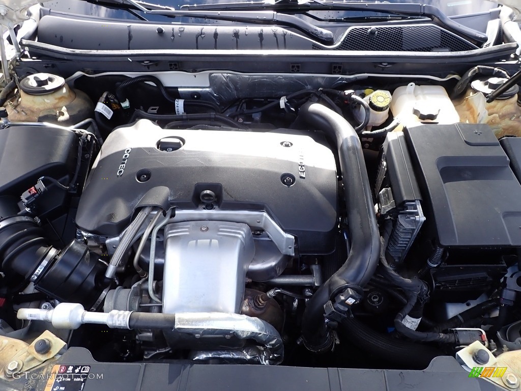 2014 Buick Regal FWD Engine Photos