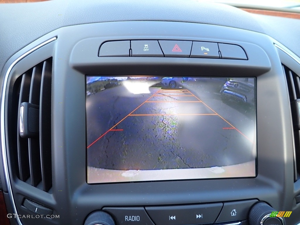 2014 Buick Regal FWD Controls Photos