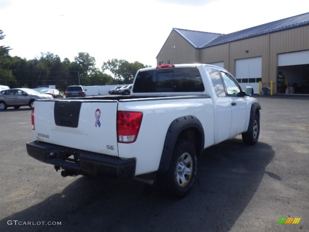 2004 Titan SE King Cab 4x4 - White / Sand/Steel photo #6