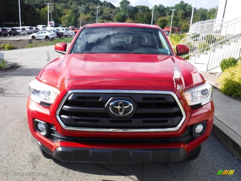 2019 Tacoma SR5 Double Cab 4x4 - Barcelona Red Metallic / Cement Gray photo #12