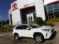 Super White - RAV4 XLE AWD Photo No. 2