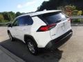Super White - RAV4 XLE AWD Photo No. 15
