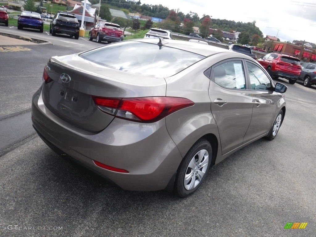 2016 Elantra SE - Desert Bronze / Beige photo #9