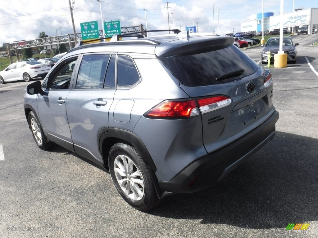 2022 Corolla Cross LE AWD - Celestite / Black photo #7